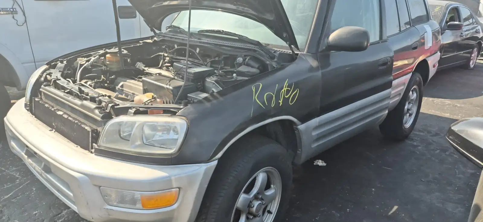 Photo of 1998 Toyota Rav4