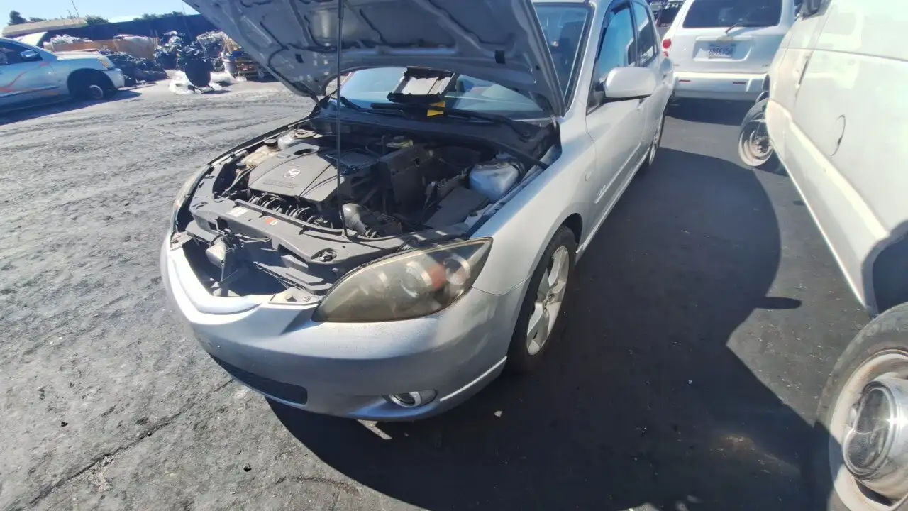 Photo of 2004 Mazda 3
