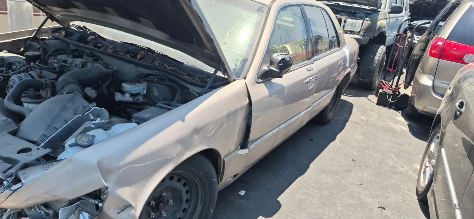 Photo of 1998 Mercury Grand Marquis