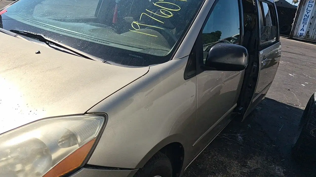 Photo of 2009 Toyota Sienna