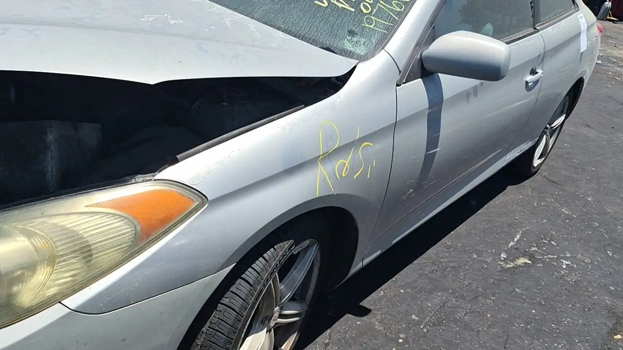 Photo of 2005 Toyota Solara