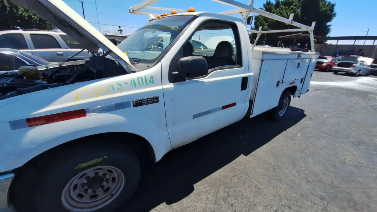 Photo of 2003 Ford F-350