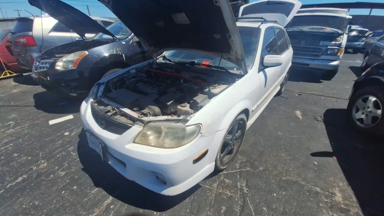 Photo of 2002 Mazda Protege5