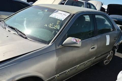 Photo of 2000 Toyota Camry