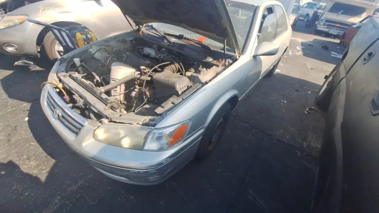Photo of 2001 Toyota Camry