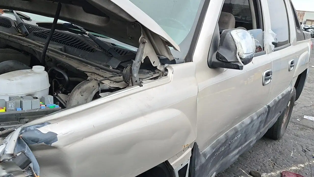 Photo of 2005 Chevrolet Avalanche 1500