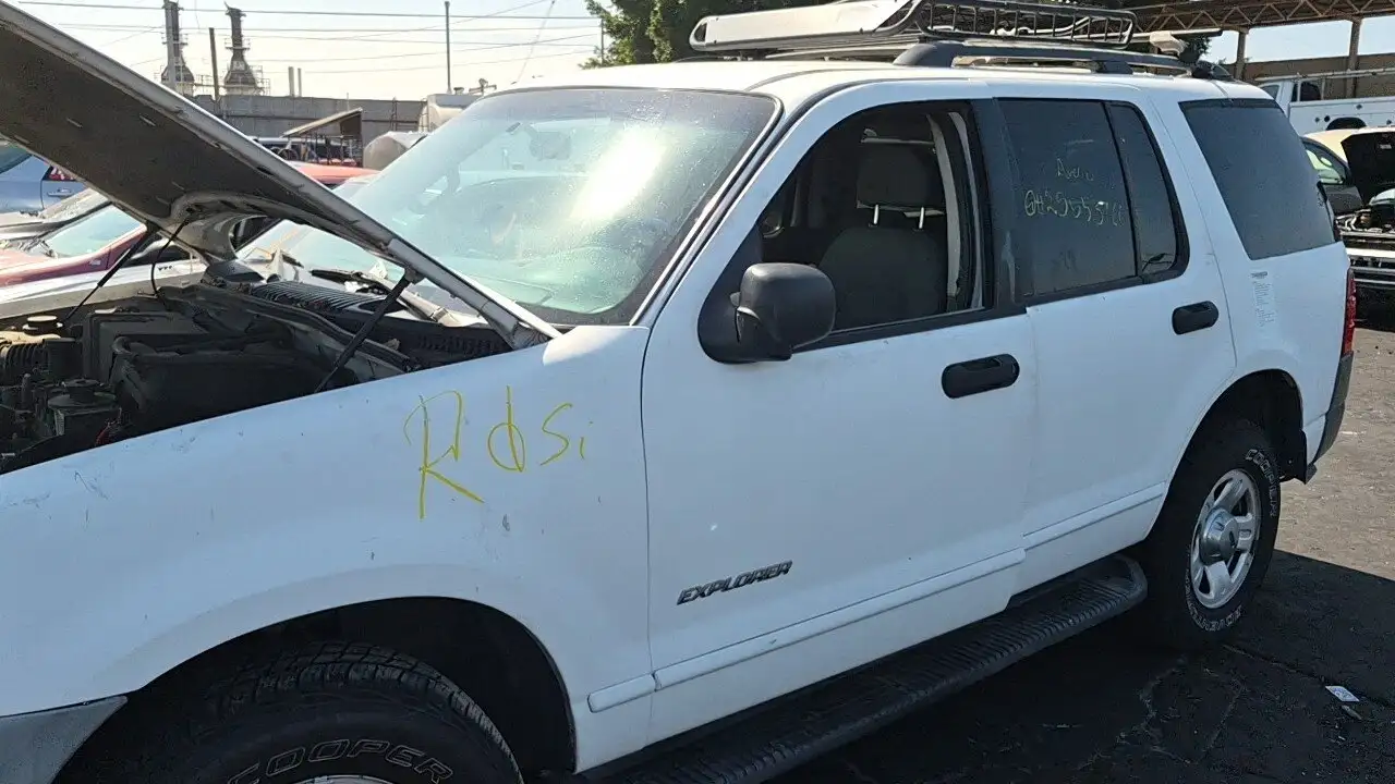 Photo of 2002 Ford Explorer