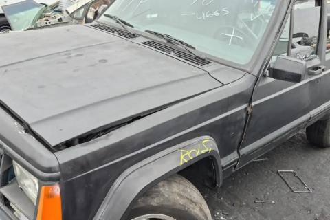 Photo of 1995 Jeep Cherokee