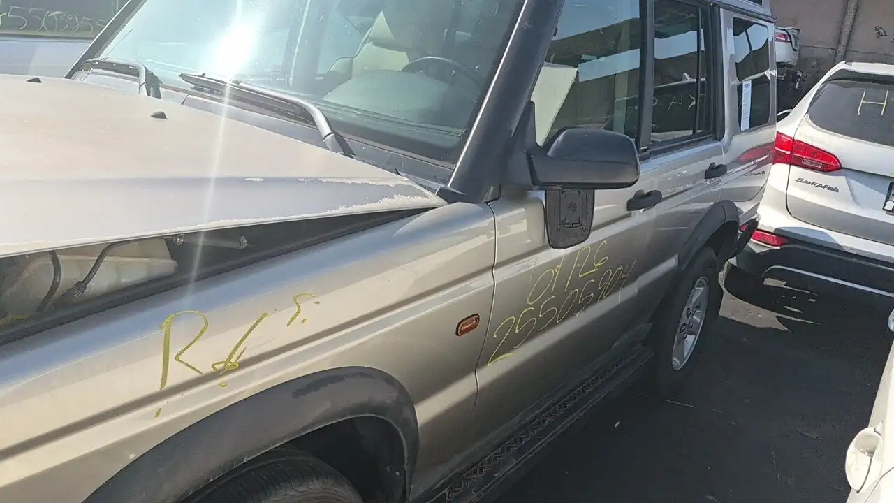 Photo of 2003 Land Rover Discovery
