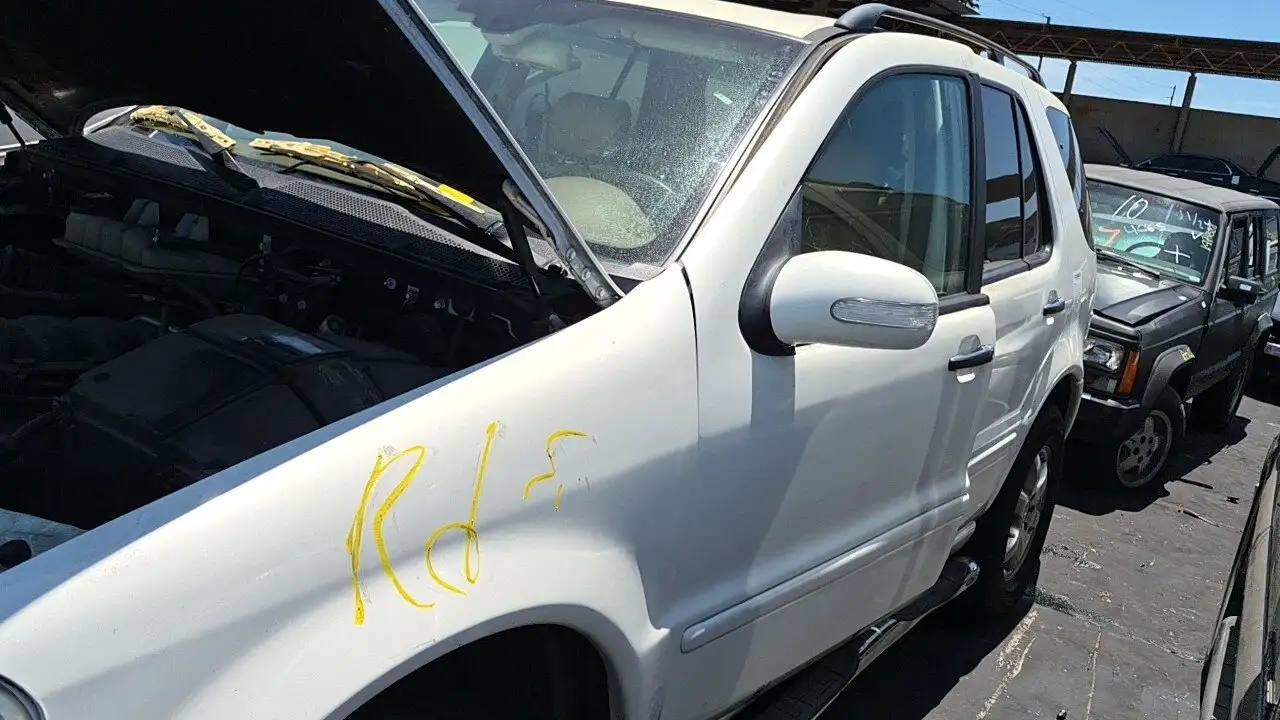 Photo of 2003 Mercedes-Benz Ml500