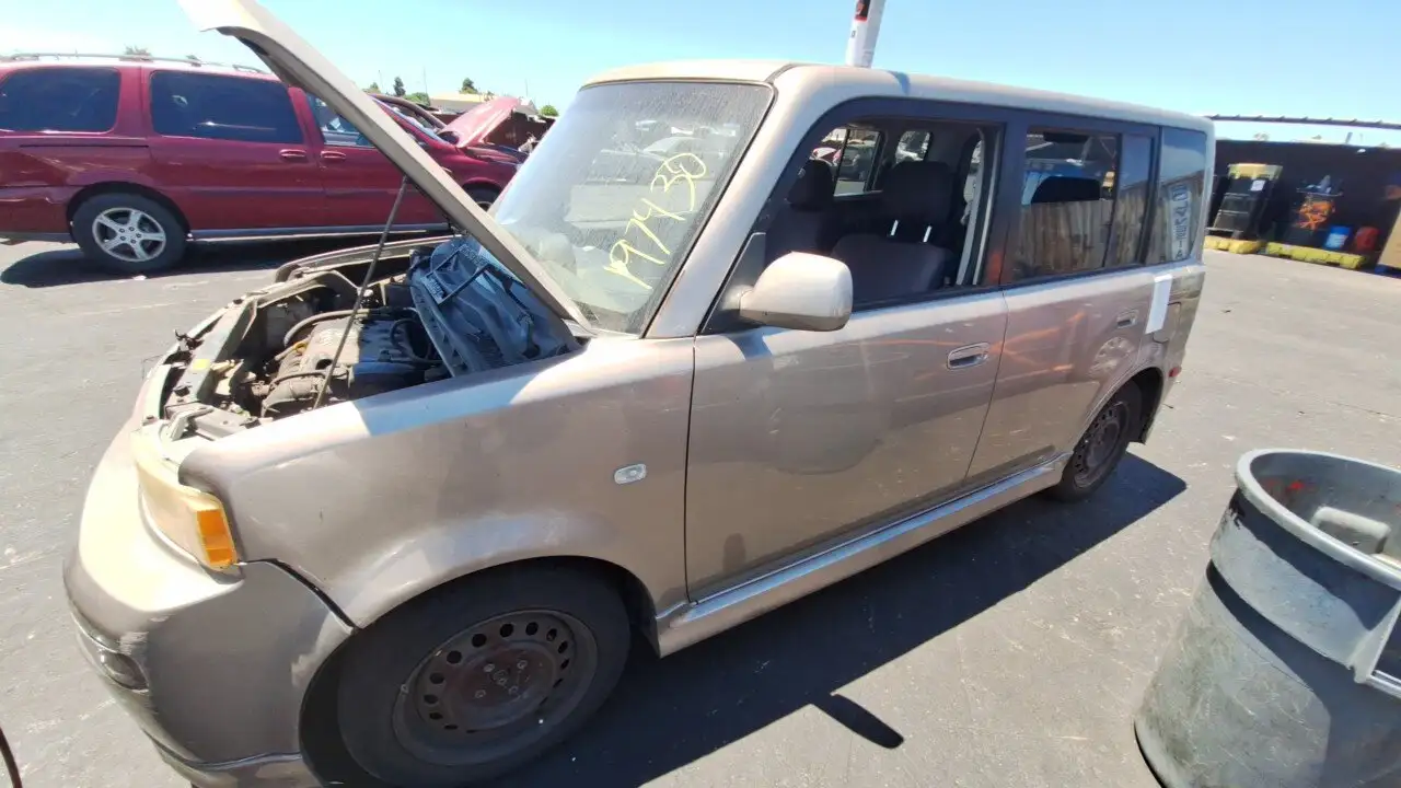 Photo of 2004 Scion Xb