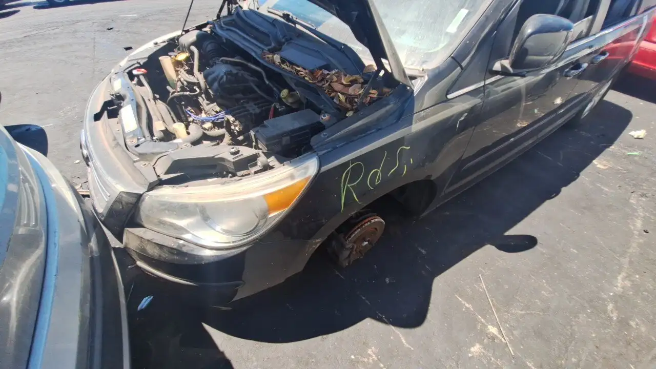 Photo of 2009 Volkswagen Routan