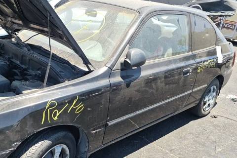 Photo of 2002 Hyundai Accent