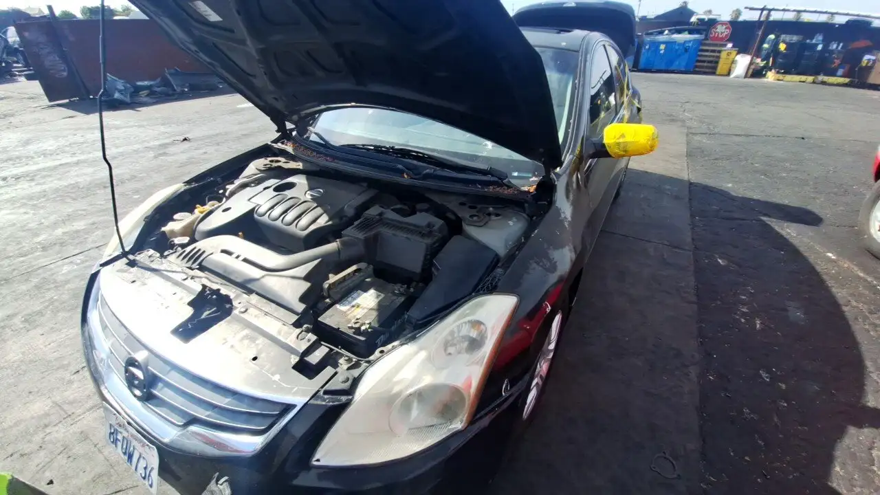Photo of 2011 Nissan Altima