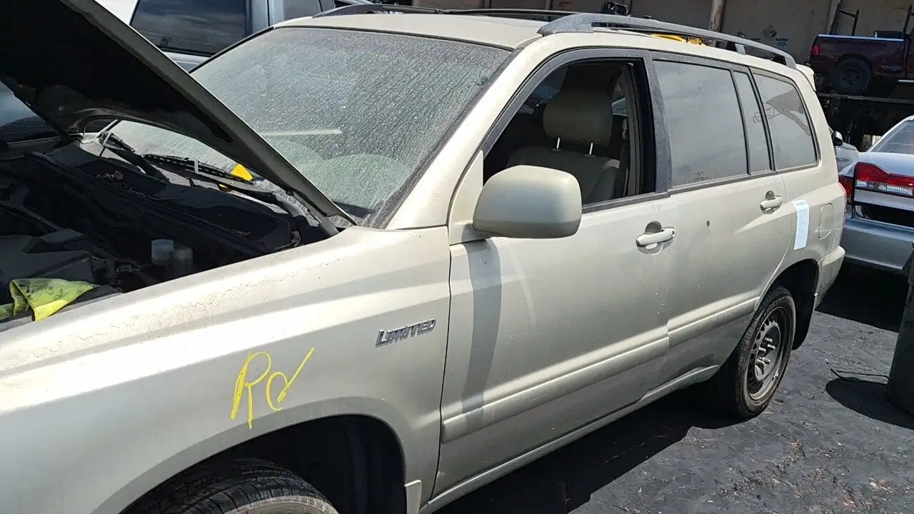 Photo of 2001 Toyota Highlander