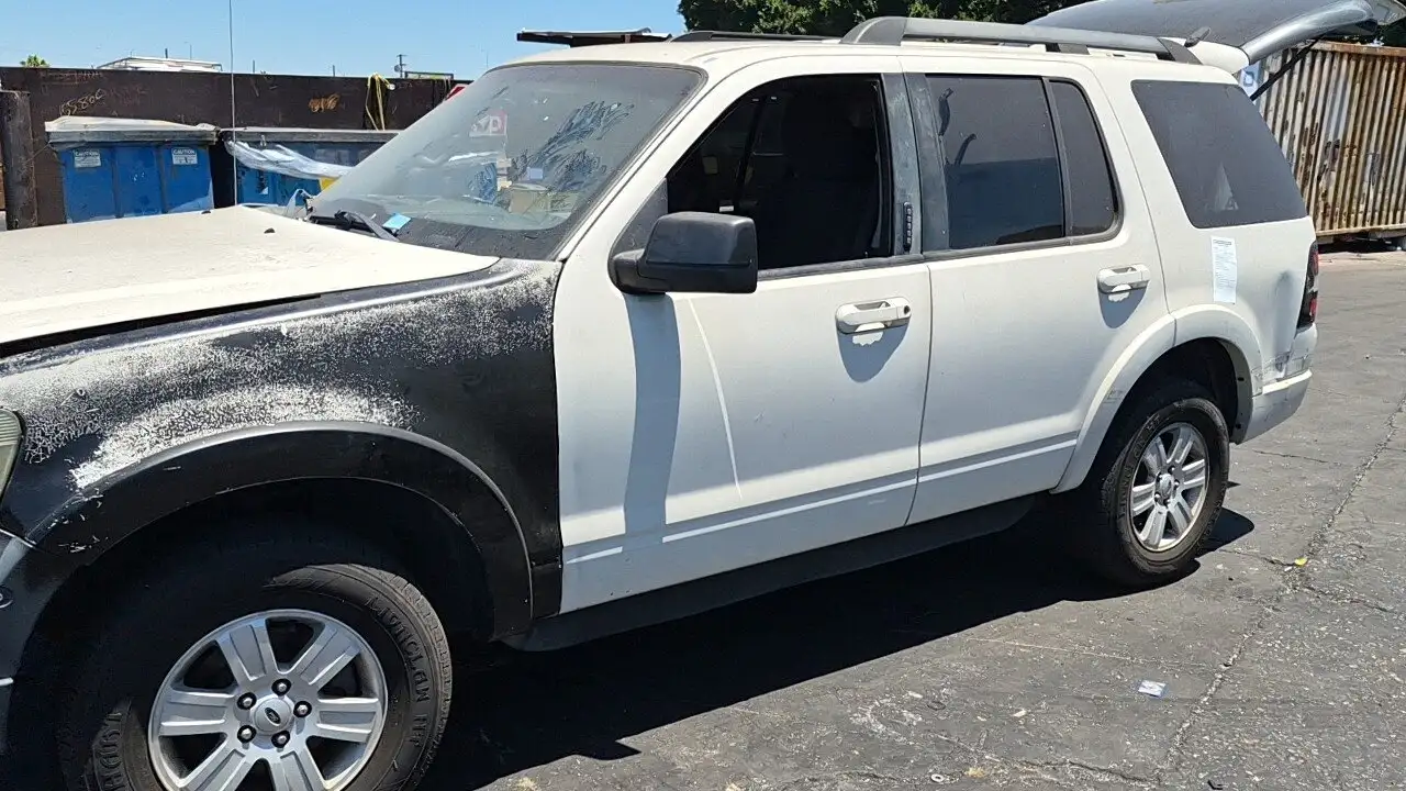 Photo of 2009 Ford Explorer