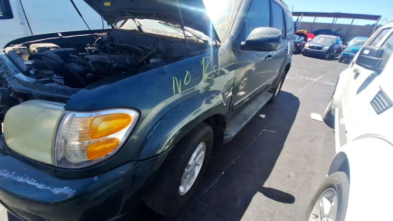 Photo of 2002 Toyota Sequoia