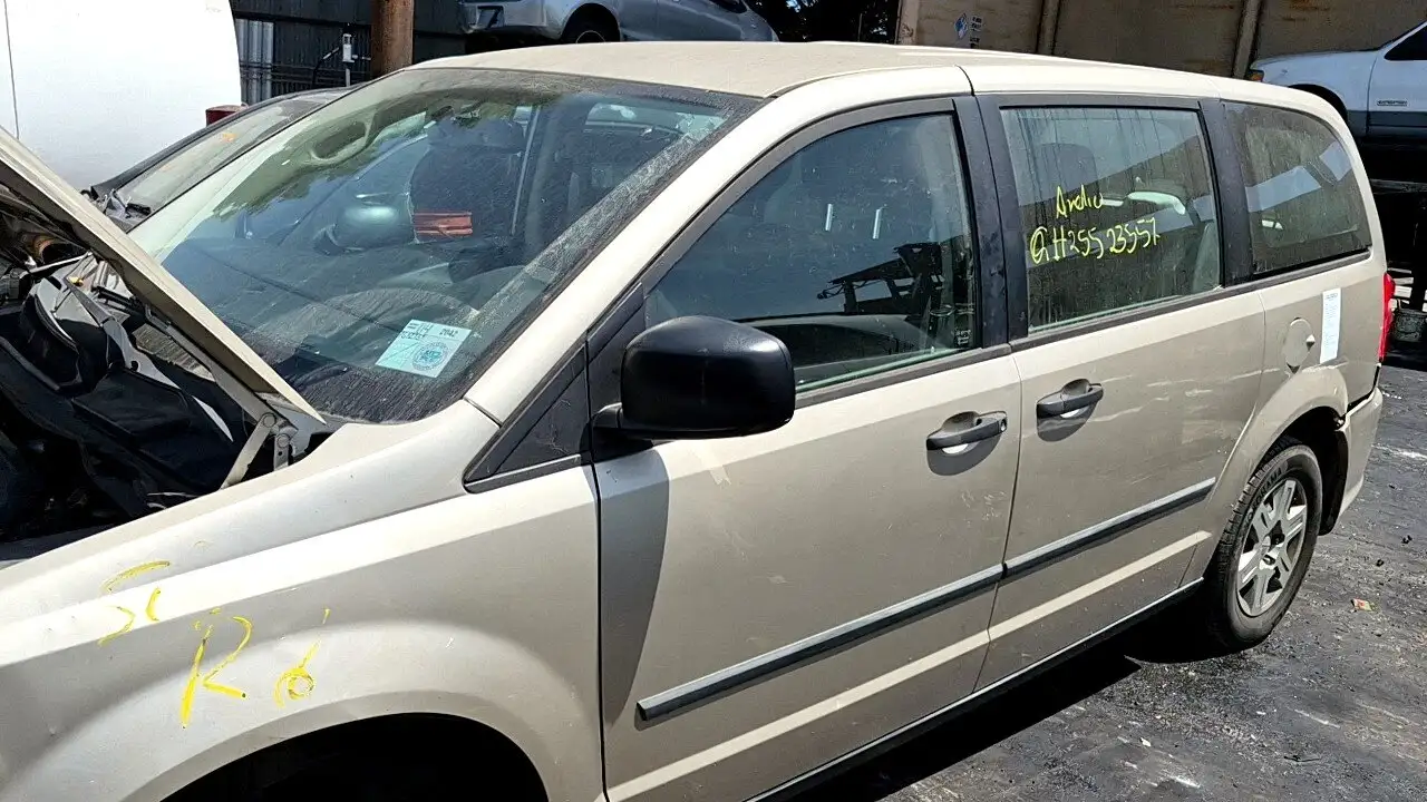 Photo of 2013 Dodge Grand Caravan