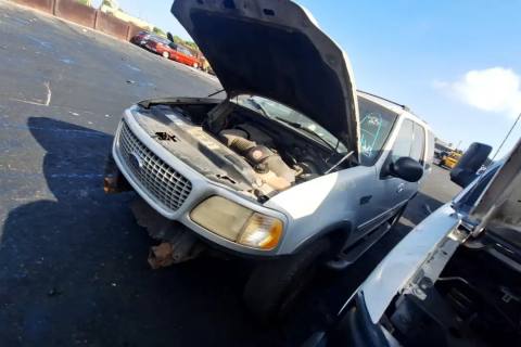 Photo of 2001 Ford Expedition