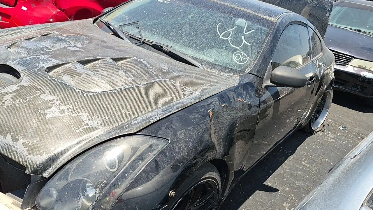 Photo of 2004 Infiniti G35