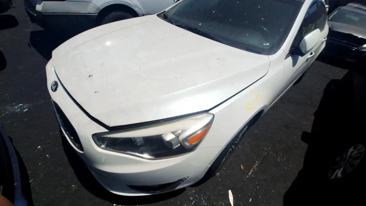 Photo of 2015 Kia Cadenza