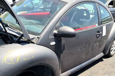 Photo of 2001 Volkswagen Beetle