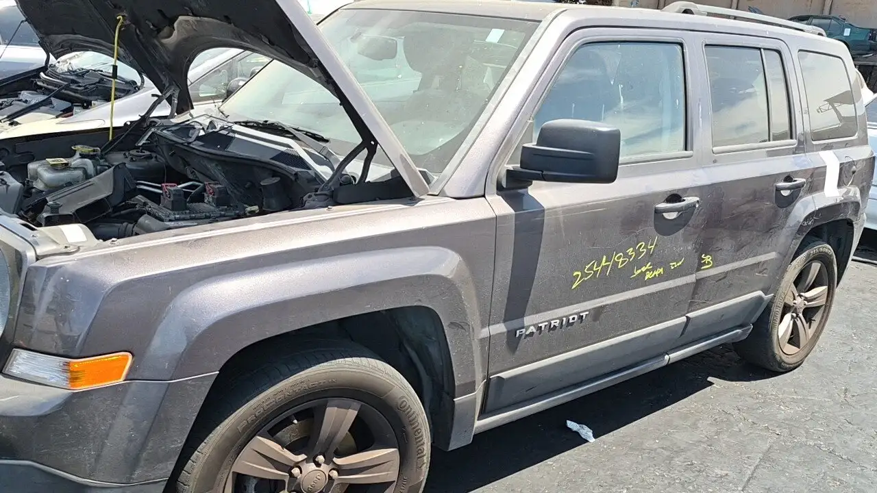 Photo of 2015 Jeep Patriot