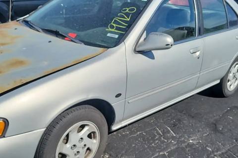 Photo of 1999 Nissan Sentra