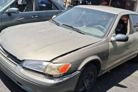 Photo of 1999 Toyota Camry