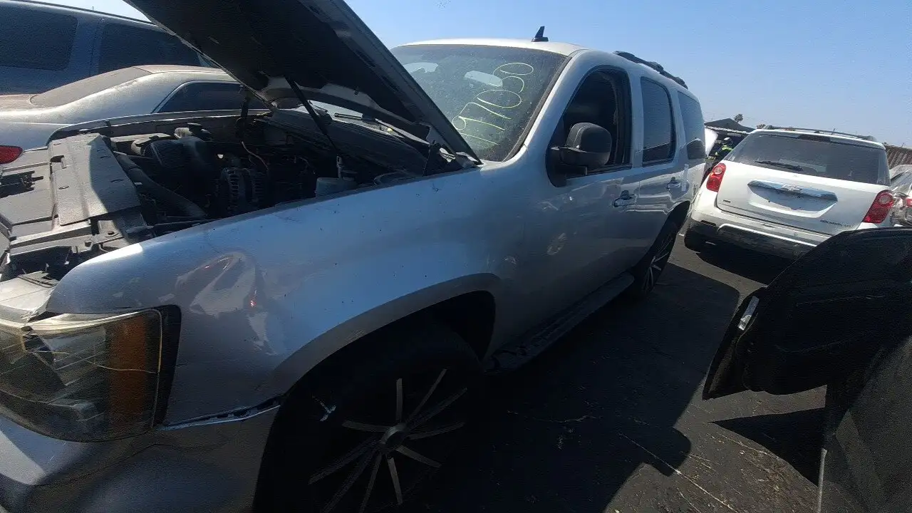 Photo of 2011 Chevrolet Tahoe
