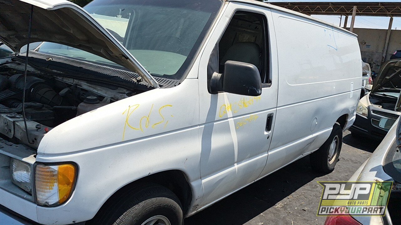 Photo of 2002 Ford E-150 Econoline