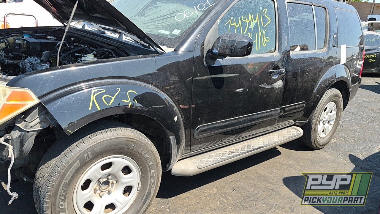 Photo of 2005 Nissan Pathfinder