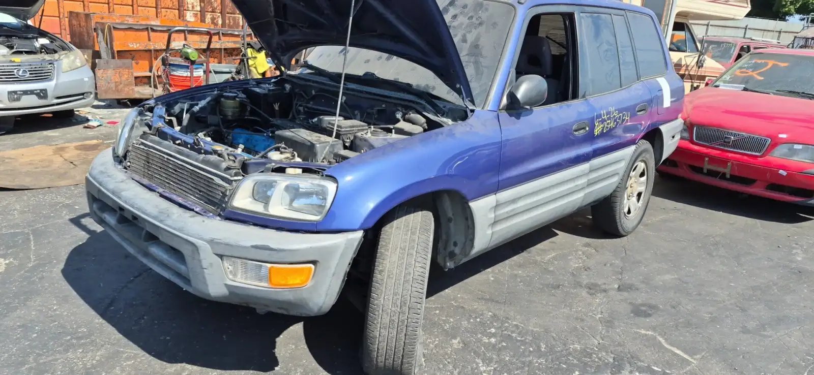 Photo of 1999 Toyota Rav4