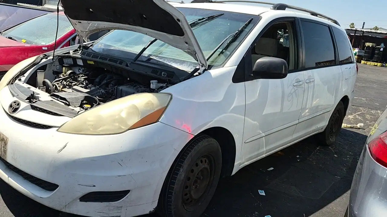 Photo of 2007 Toyota Sienna