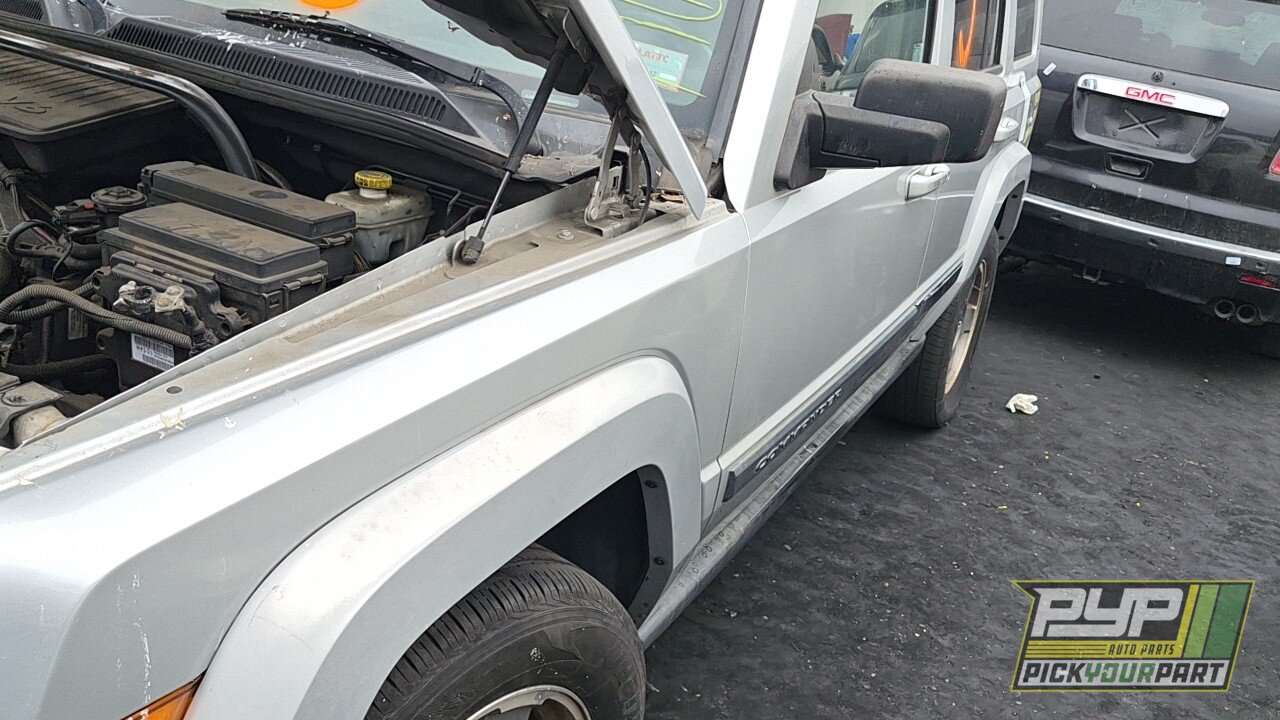 Photo of 2007 Jeep Commander
