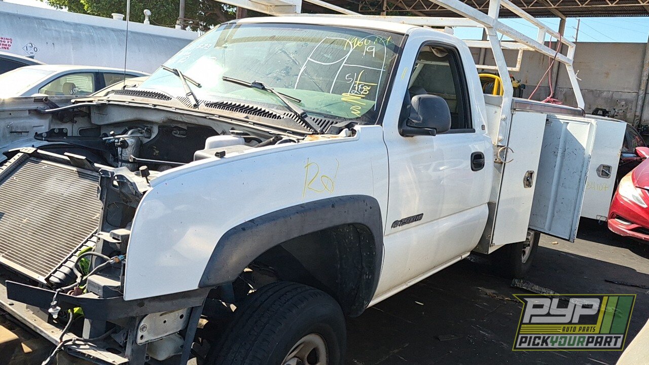Photo of 2004 Chevrolet Silverado 1500