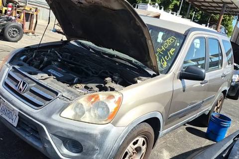 Photo of 2005 Honda Cr-V