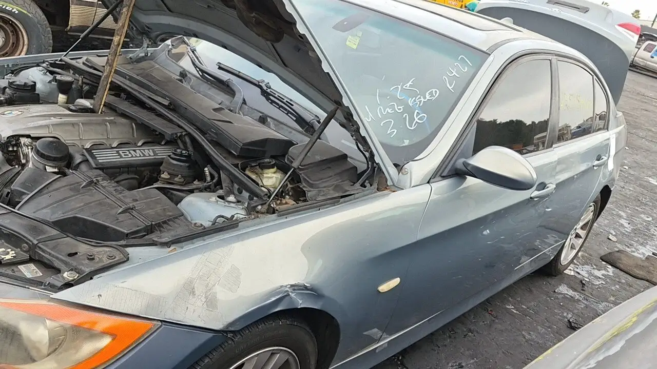 Photo of 2006 Bmw 325I