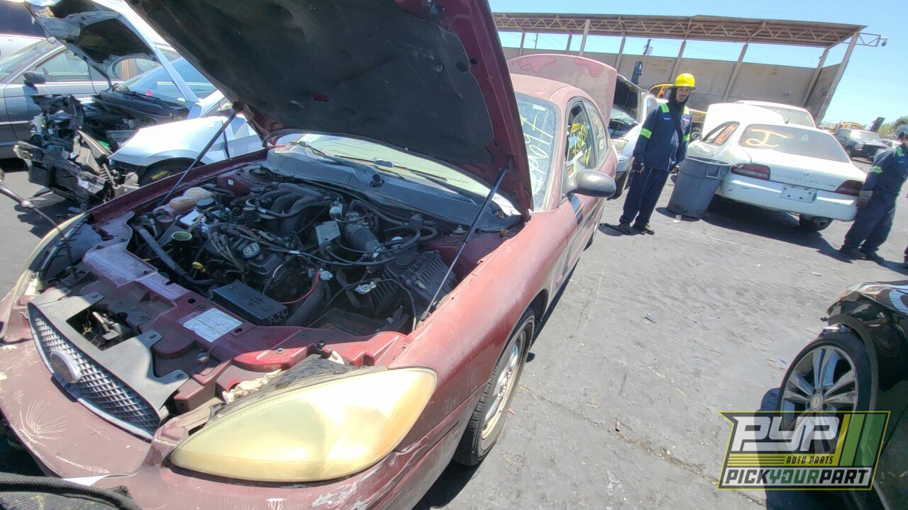 Photo of 2005 Ford Taurus