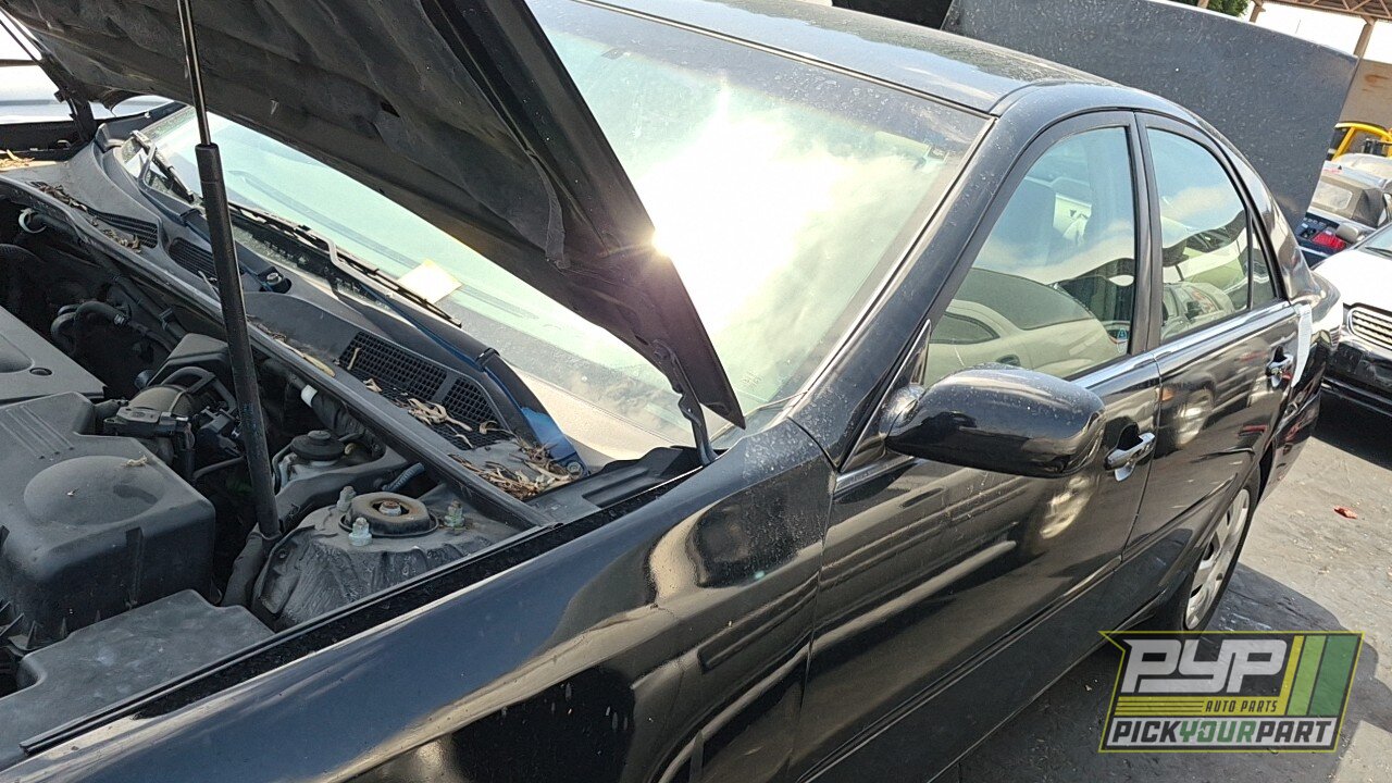 Photo of 2004 Toyota Camry