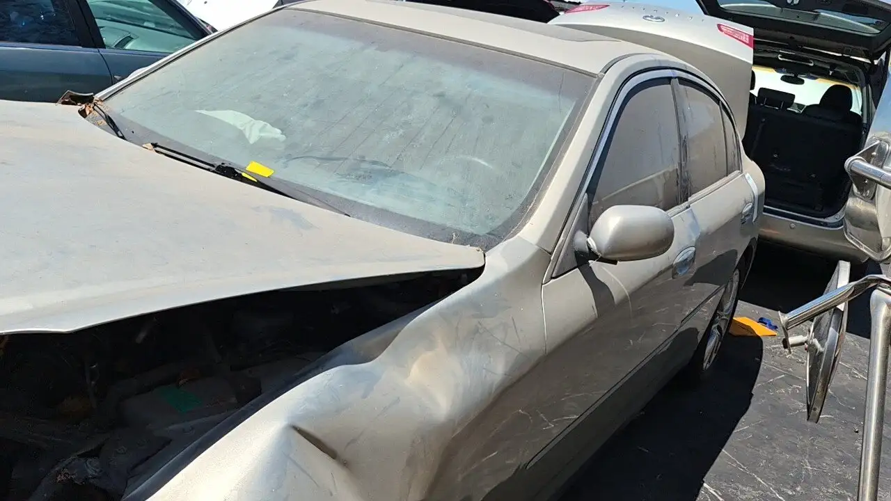 Photo of 2004 Infiniti G35