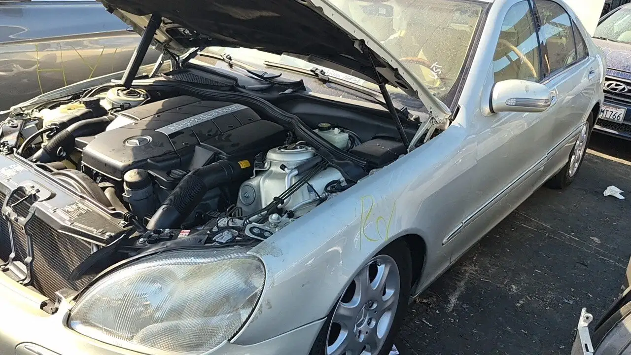 Photo of 2000 Mercedes-Benz S500