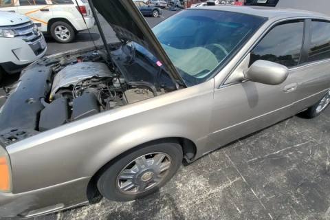 Photo of 2004 Cadillac Deville