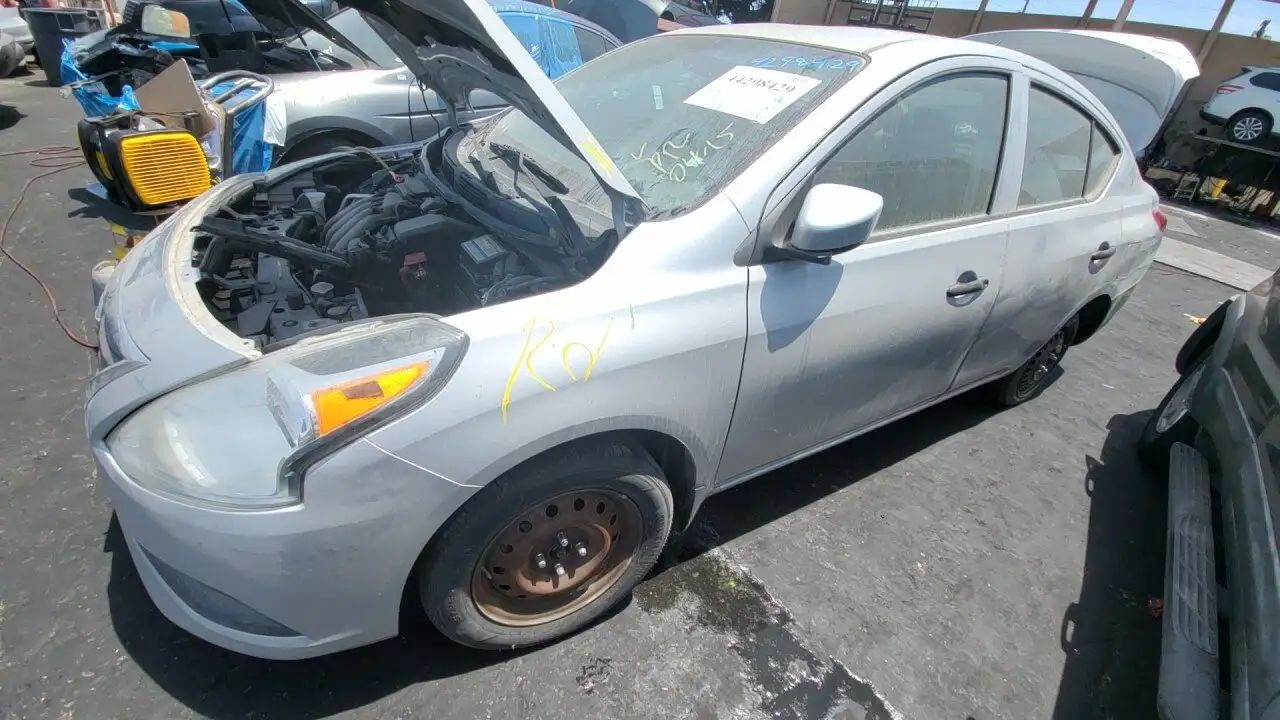Photo of 2016 Nissan Versa