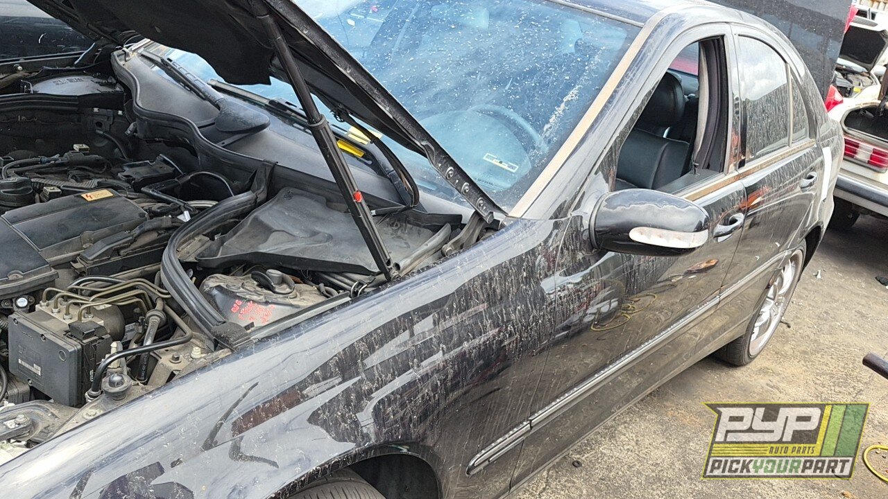 Photo of 2004 Mercedes-Benz C230