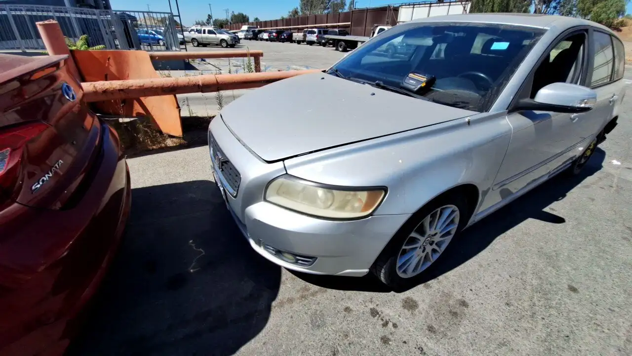 Photo of 2009 Volvo V50