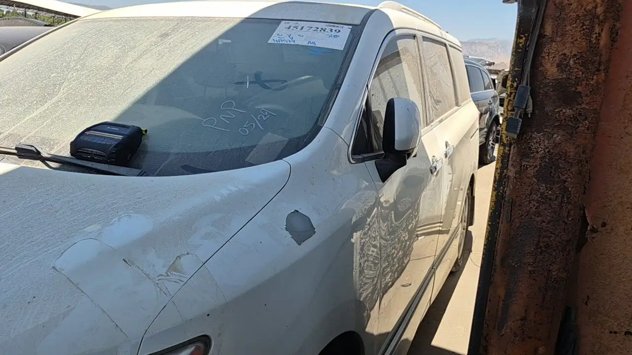 Photo of 2015 Nissan Quest