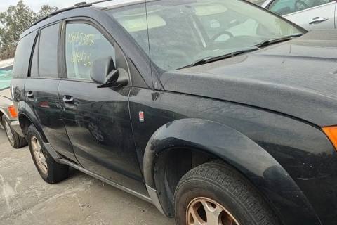 Photo of 2004 Saturn Vue