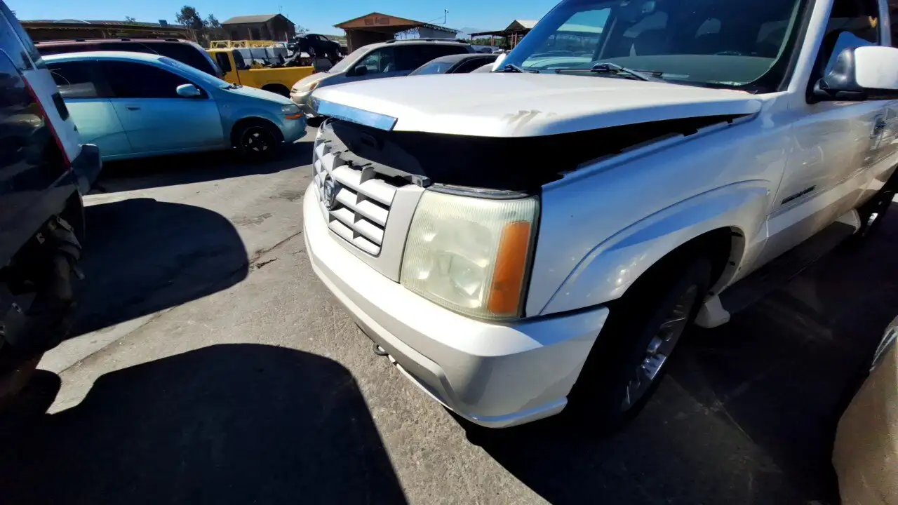 Photo of 2002 Cadillac Escalade