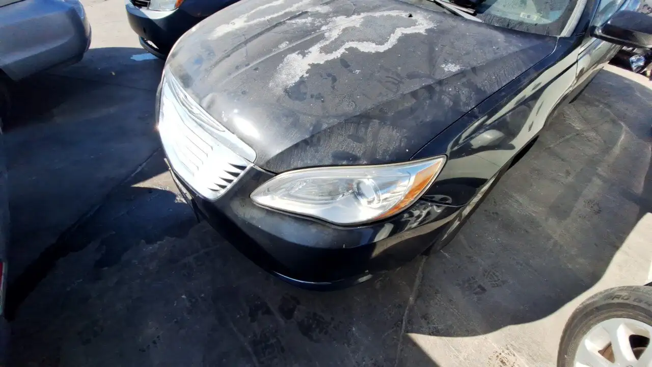 Photo of 2012 Chrysler 200